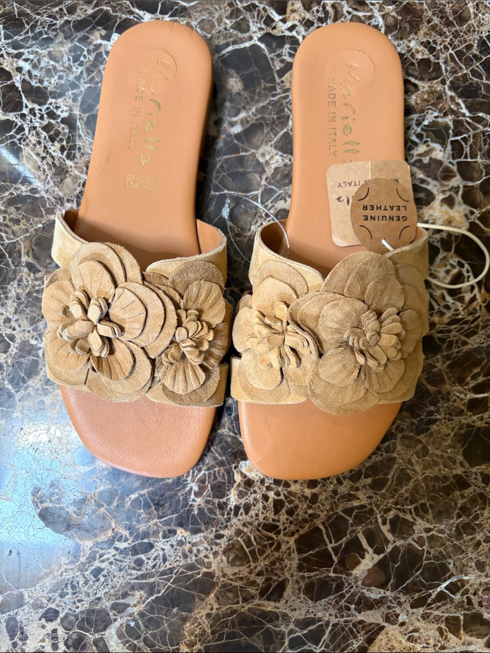 MARELLA Beige Suede Floral Slide Mules. Size 7.5 NWT